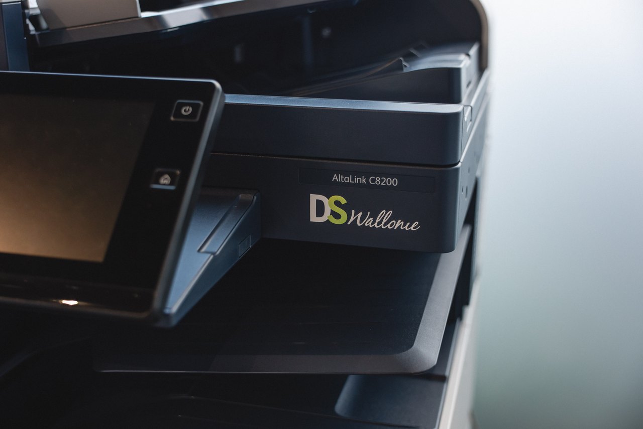 Détail du panneau de commande d’une imprimante Xerox