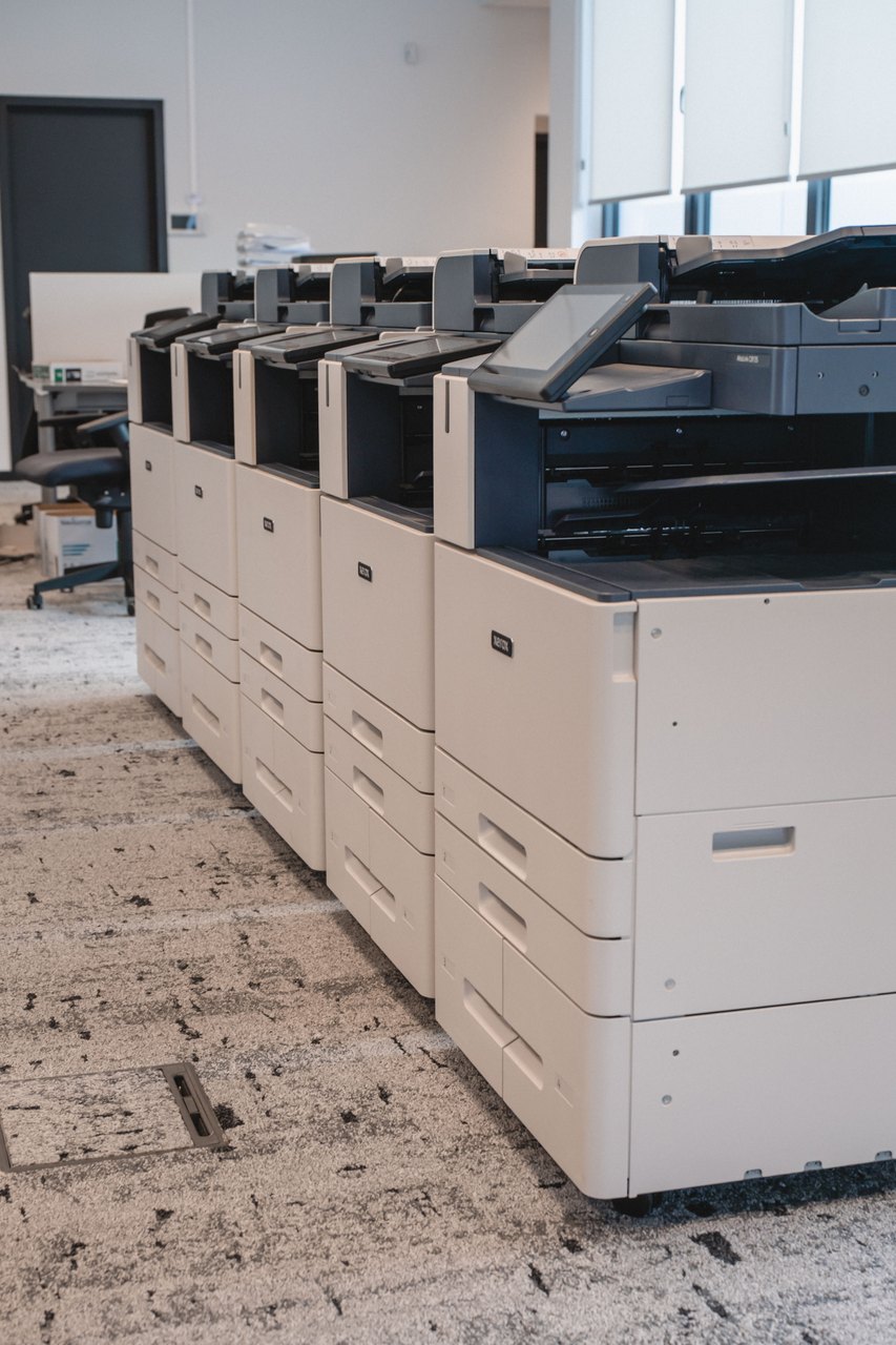 Plusieurs équipements Xerox dans le showroom